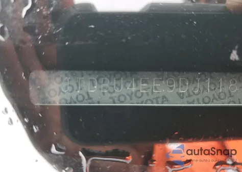 2013 Toyota Corolla Base z USA, uszkodzony, nr VIN JTDBU4EE9DJ118332